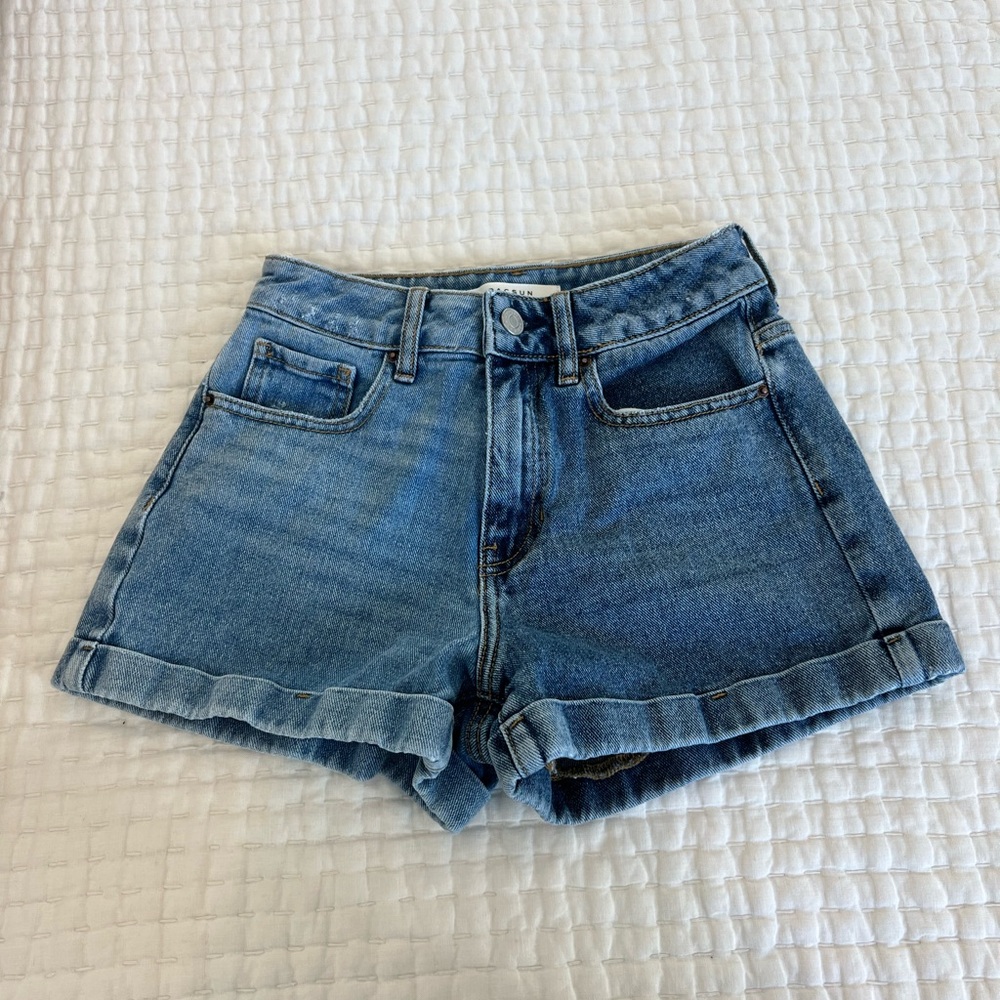 PacSun Two-Toned Mom Shorts